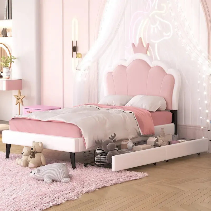 Cama tapizada de princesa con cabecero con corona y cajones