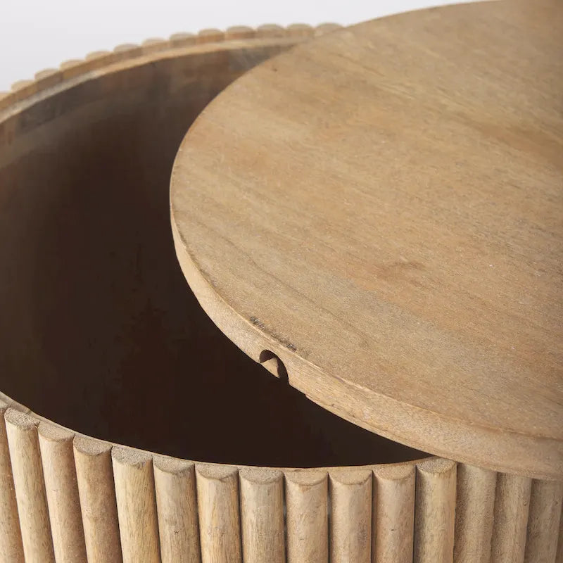 Table d’appoint ronde cannelée en bois massif brun foncé