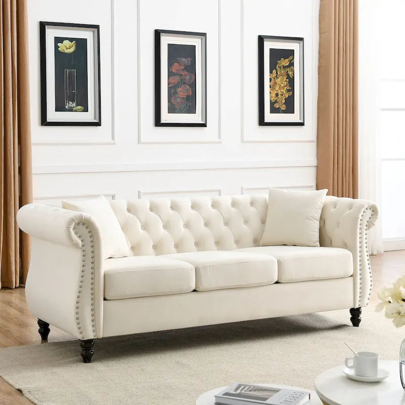 Sala de estar con sofá gris