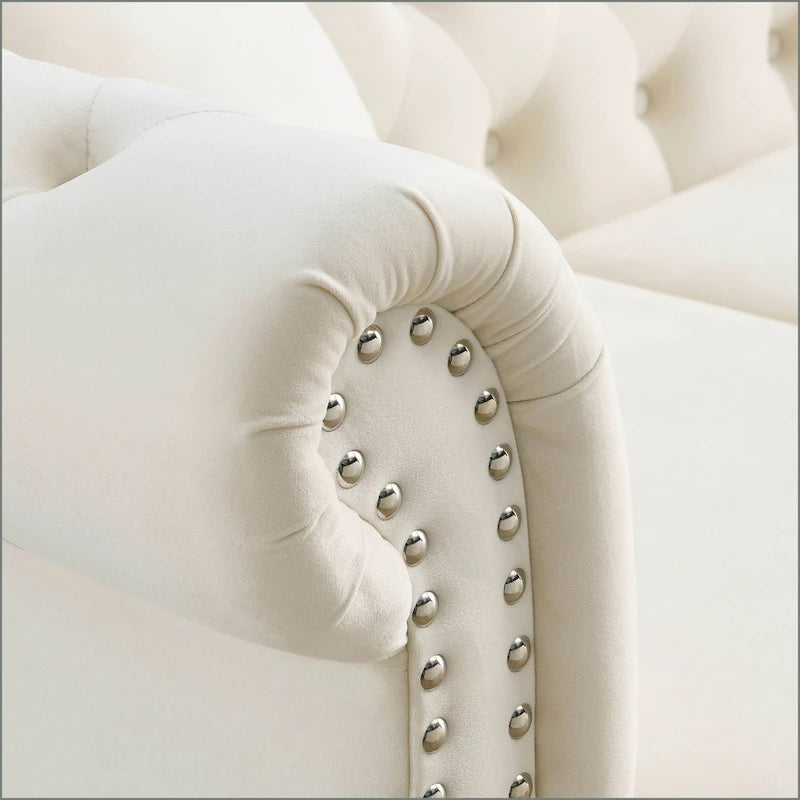 Sala de estar con sofá gris